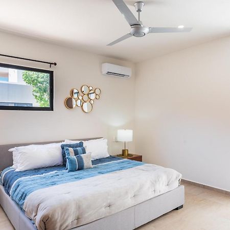 Entire House- 3Br With Private Roof Top Deck Playa del Carmen Exterior photo