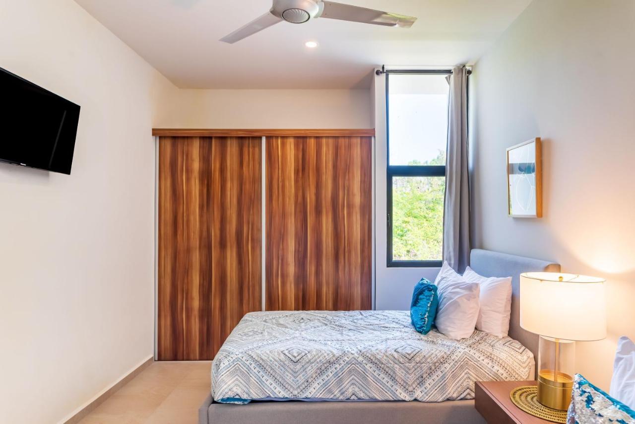 Entire House- 3Br With Private Roof Top Deck Playa del Carmen Exterior photo