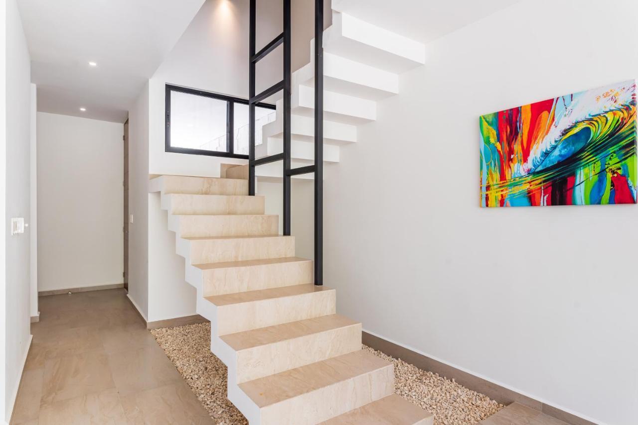 Entire House- 3Br With Private Roof Top Deck Playa del Carmen Exterior photo