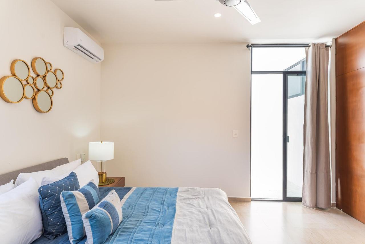 Entire House- 3Br With Private Roof Top Deck Playa del Carmen Exterior photo